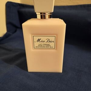 New Miss Dior Moisturizing Body Milk 6.8 Fl Oz